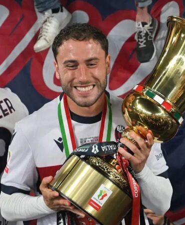 Galatasaray ve Beşiktaş, Davide Calabria için Milan’ın kapısını çaldı