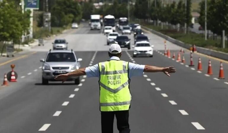 Gazze mitingi için tafiğe kapatılan yollar açıklandı