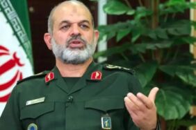 İran Devrim Muhafızları'na yeni komutan Vahidi dönemi başladı