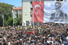 İzmir’de bir parka Ferdi Zeyrek’in ismi verildi