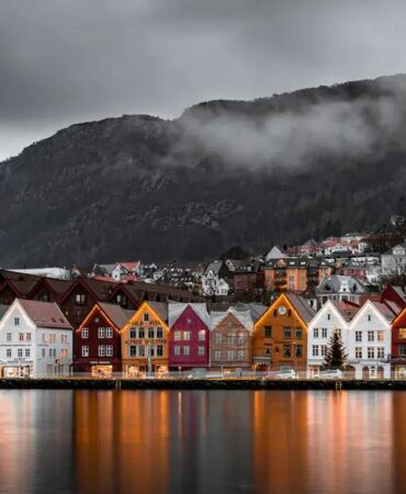 Norveç'te ziyaretçilerden 'turist vergisi' alınacak