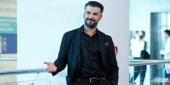 Oyuncu Rüzgar Aksoy ilk kez baba oldu: ‘Hoş geldin Diyar bebek’