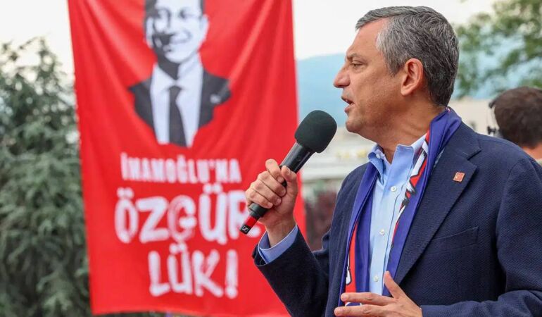 Özgür Özel: Adalet tutuklandı!