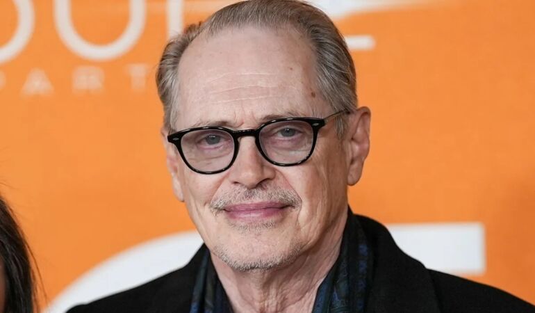 Steve Buscemi Wednesday'in 2. sezonunda bambaşka biri olarak karşımızda2