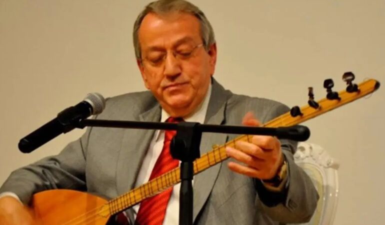 Türk halk müziği sanatçısı Mehmet Erenler 79 yaşında hayatını kaybetti