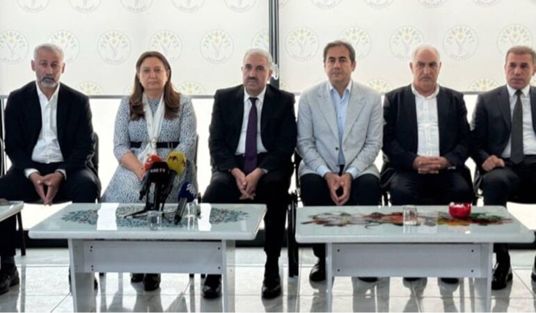 AKP İl Başkanı’ndan tartışma yaratacak ‘Öcalan’ sözleri!