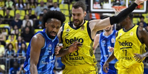 Fenerbahçe Beko yarı finalde: Rakibi belli oldu!