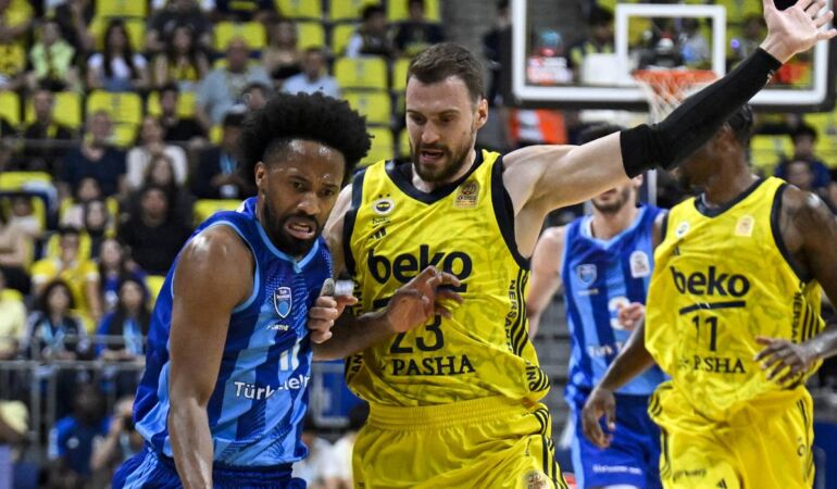 Fenerbahçe Beko yarı finalde: Rakibi belli oldu!