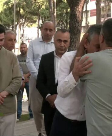 özgür özel