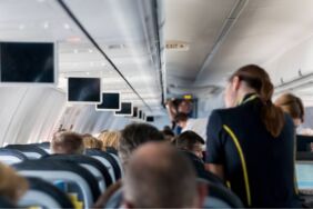 uçak kabini - hostes