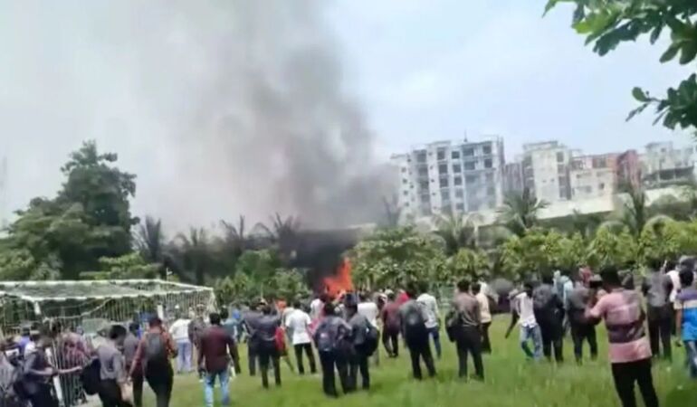 Bangladeş’te kolej kampüsüne savaş uçağı düştü!