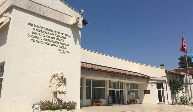 Antalya Müzesi’nin kurtarılması için çok seçenek var