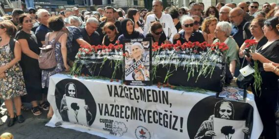 Emine Ocak son yolculuğuna uğurlanıyor