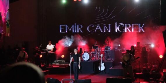 Emir Can İğrek’ten Akşehir’de unutulmaz gece!