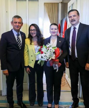 Erkan Baş’tan Özgür Özel’e destek 'Demokrasiye sahip çıkacağız'1