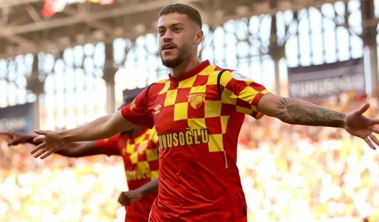 Feyenoord Romulo'dan vazgeçti Göztepe'ye 20 milyon Euroluk teklif gelmedi!