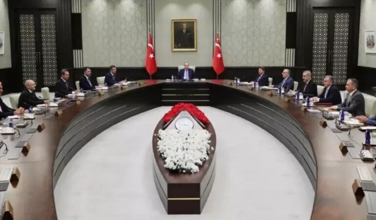 Beştepe’de kritik toplantı: Kabine’nin gündeminde hangi başlıklar var?