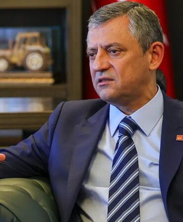 Özgür Özel'den ‘terörsüz Türkiye’ süreci yorumu 'Erdoğan, kendine çıkış yolu arıyor'