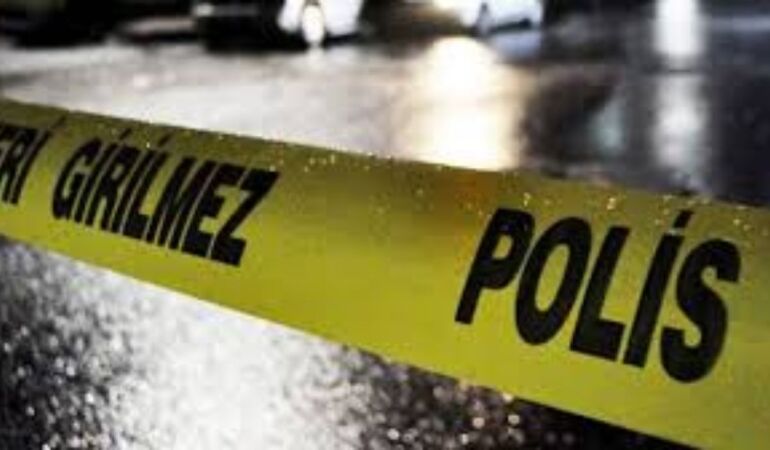 Küçükçekmece’de polislere saldırı: 4’ü polis 6 yaralı