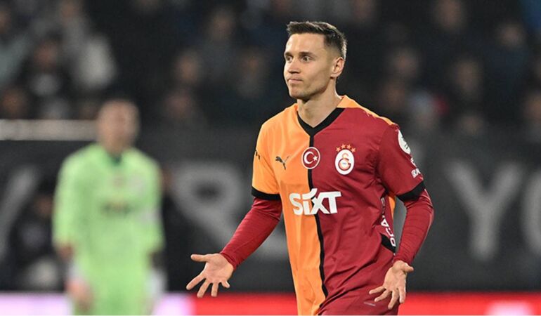 Devre arasında transfer olmuştu: Galatasaray’da flaş ayrılık!