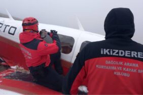 Rize'ye giderken düşen uçağın enkazına ulaşıldı