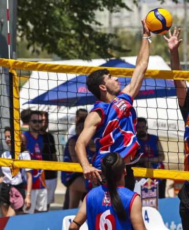 SOKAK VOLEYBOLU