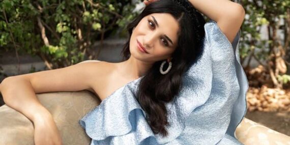 Akasya Durağı’nın Zeyno’su Sitare Akbaş gönlünü ünlü oyuncuya kaptırdı!