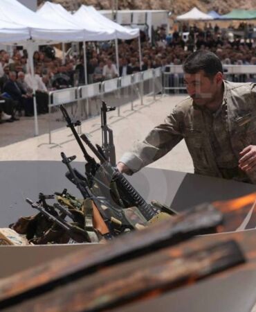 Son dakika… Terör örgütü PKK silah bıraktı! (2)