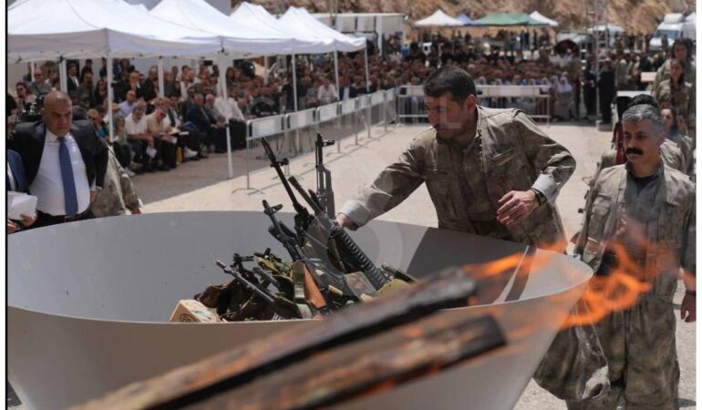 Son dakika… Terör örgütü PKK silah bıraktı! (2)