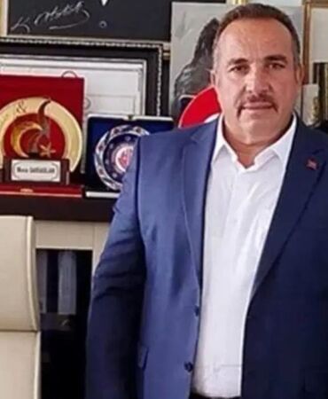 Yenifakılı Belediye Başkanı Musa Sarıaslan trafik kazasında hayatını kaybetti