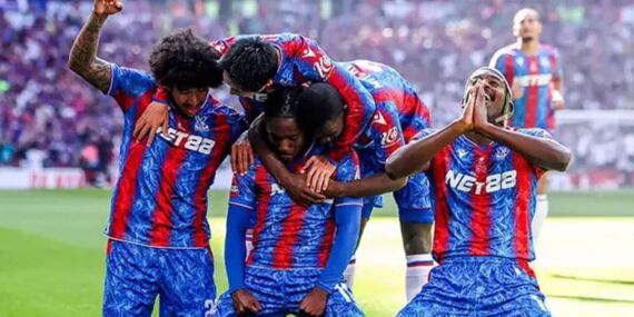 Avrupa Ligi’nden men edilmişti: Crystal Palace’tan büyük hata!