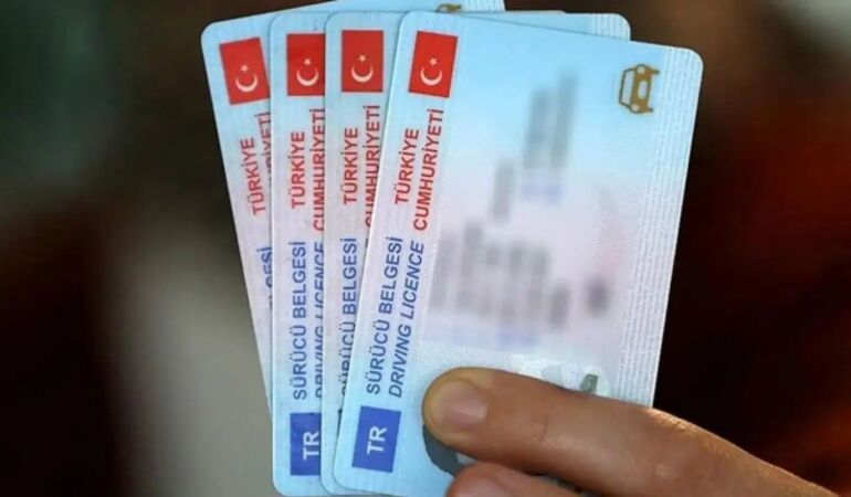 Yürürlüğe girdi: Bu ehliyetlerin tamamı iptal edilecek!