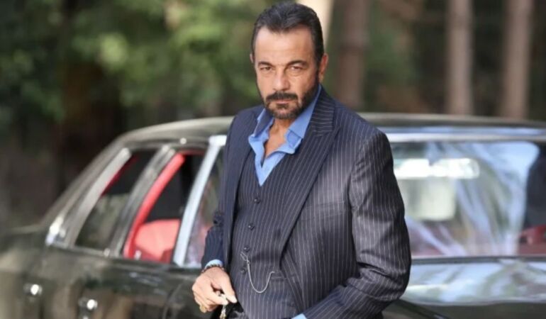 Kerem Alışık’tan annesine duygulandıran mesaj