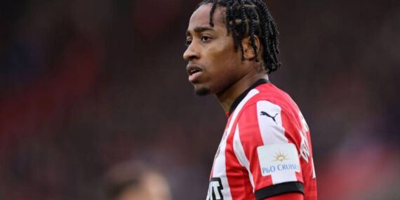 Beşiktaş Peters’tan vazgeçti