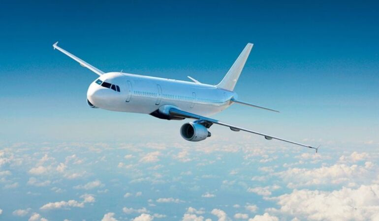 Rusya’da kayıp yolcu uçağının enkazı bulundu!