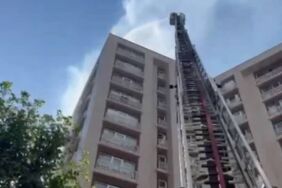 Bağcılar'da 12 katlı binada yangın