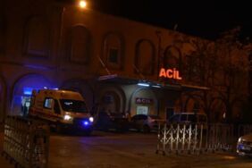 Kızının cansız bedenini jandarma ekipleri gelene kadar arabasında sakladı