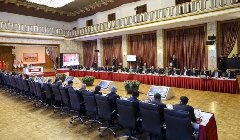 Hani şeffaftı! Yasaklı komisyonda ikinci toplantı