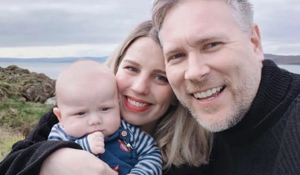 Şoke eden iddia! Ricky Gervais kanser mücadelesine destek vermişti... Evre Başak Clarke yardım paralarıyla ortadan mı kayboldu^1