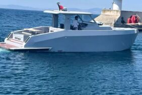 Teknesi parçalanmış halde bulunan iş insanı aranıyor