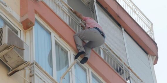 Antalya’da korkutan olay: Demir korkuluklarda boşanma krizi!