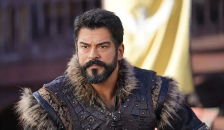 Burak Özçivit kurdele kesti, servet kazandı