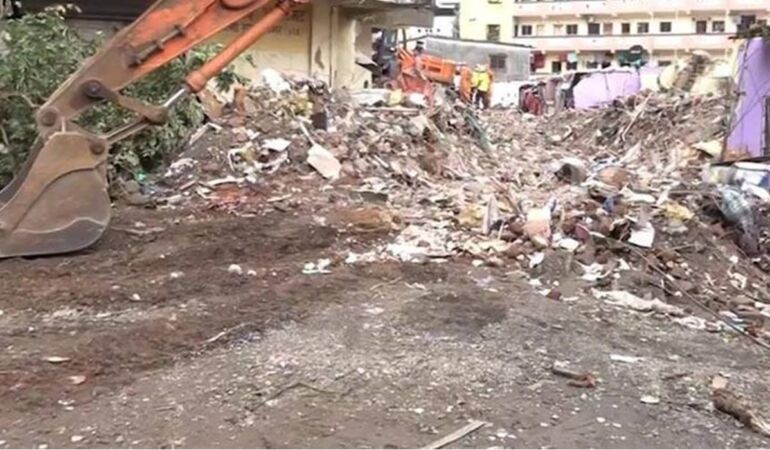 Hindistan’da facia: 17 kişi hayatını kaybetti!