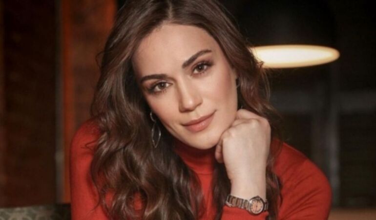 Özge Borak yeni bir aşka yelken açtı!