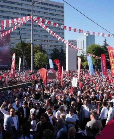 Başkentte kritik dava öncesi yüzbinlerden kayyuma tepki!