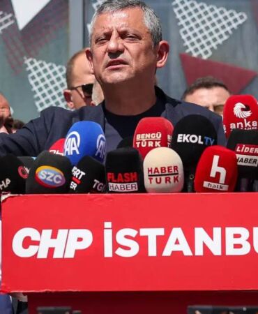 CHP Genel Başkanı Özel 'Seçilmemiş kişiyi il başkanı olarak kabul etmeyiz'