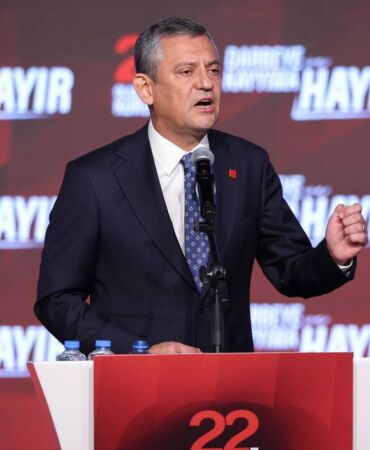 CHP'nin 22. Olağanüstü Kurultayı başladı! Bin 127 delege sandık başında