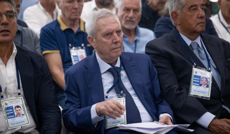 Aziz Yıldırım’dan Fenerbahçe açıklaması: ‘Bu son gelişim, bir daha gelmem’