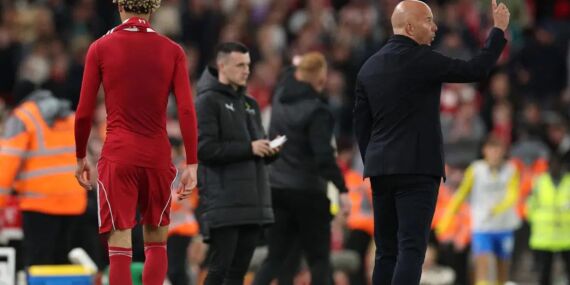 Galatasaray maçı öncesi Liverpool’da kriz: Ekitike’ye ağır ceza