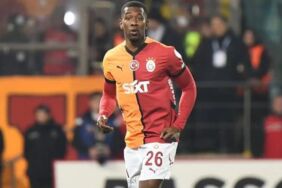 Galatasaray’da bir ayrılık daha Carlos Cuesta Brezilya’ya gitti
